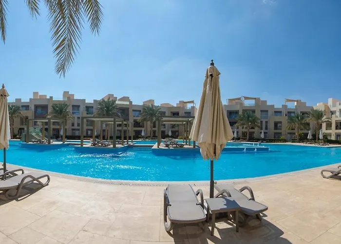 Ollystays - Free & Pool Access, Mangroovy 2br, El Gouna Apartment *
