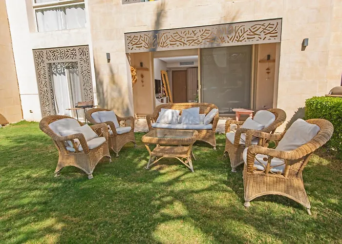 Ollystays - Free & Pool Access, Mangroovy 2br, El Gouna