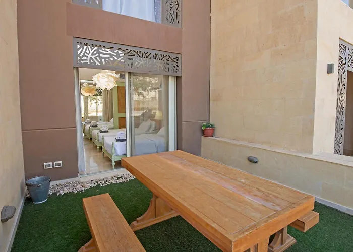Ollystays - Free & Pool Access, Mangroovy 2br, El Gouna Apartment